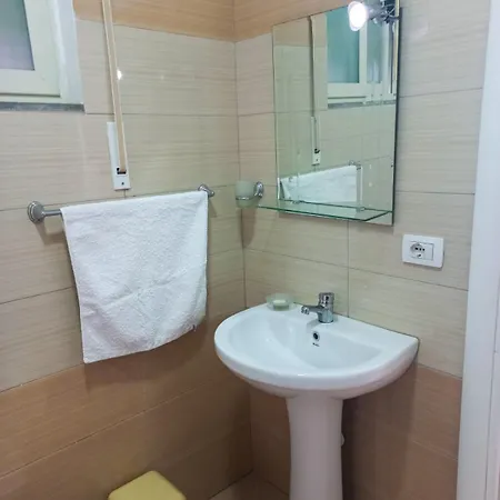 Cozy Near The Beach * Durrës